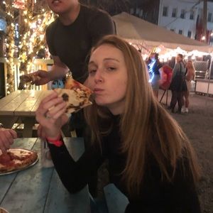 Meet your Posher, Carleigh